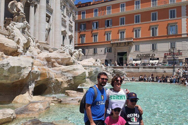 Best of Rome Spanish Steps Trevi Fountain Pantheon Tour for Kids