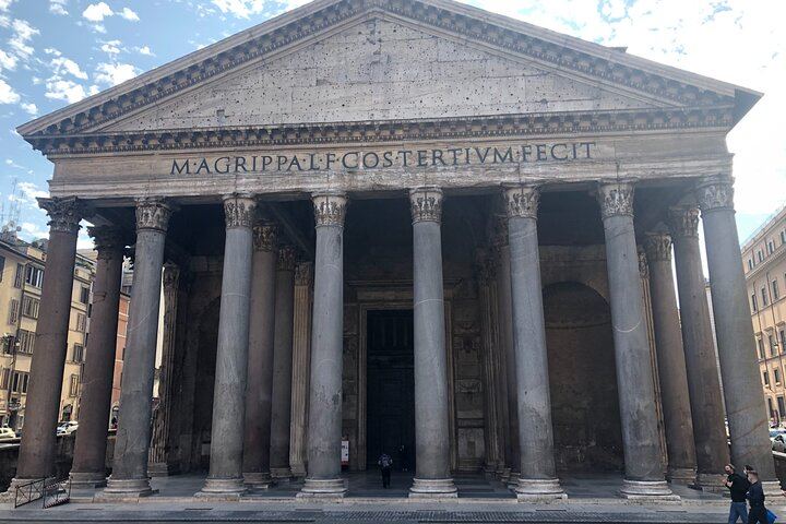 Caravaggio Art Walking Tour of Rome with Pantheon Visit