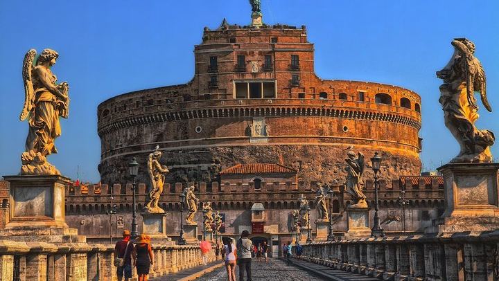 Castel Sant Angelo Tour With Skip the line Access