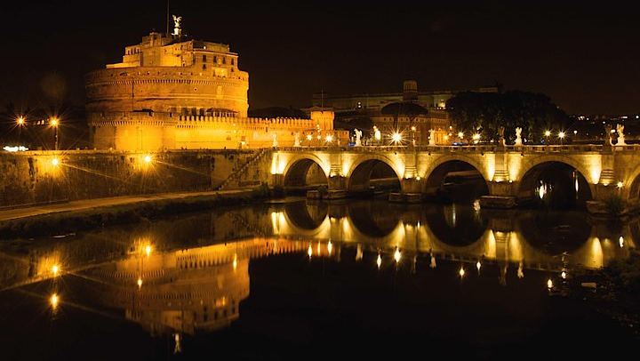 Castel Sant'Angelo from the opposite shore