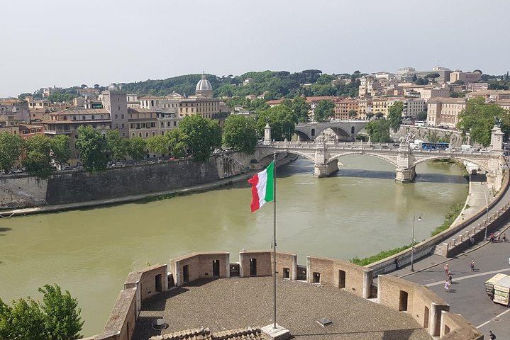 Castel Sant’Angelo & Mausoleum of Hadrian - Private Tour