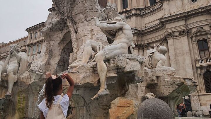 Castel Sant'Angelo Pantheon & Piazza Navona Tour for Kids and Families in Rome