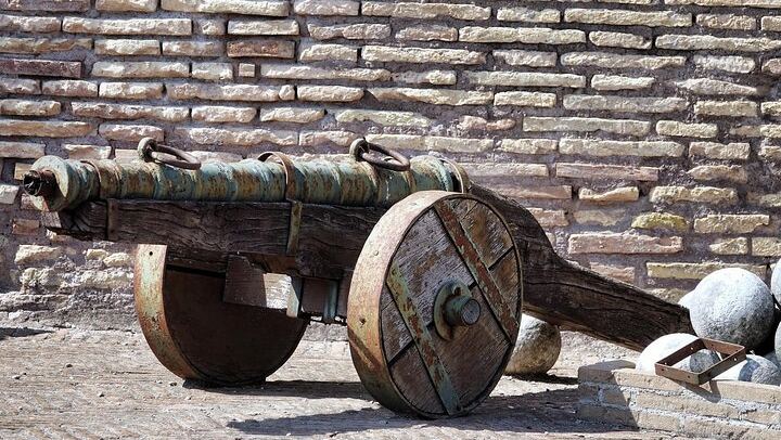 Castel Sant'Angelo: Skip-the-Line Live Guided Tour in Rome