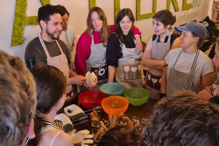 Cooking Class 2 Hour Spanish Steps - Fettucine and Tiramisù