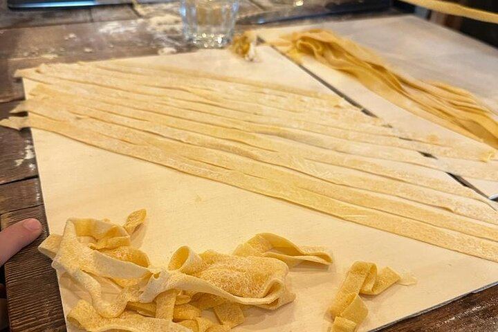 Cooking Class 2 Hour Spanish Steps - Fettucine and Tiramisù