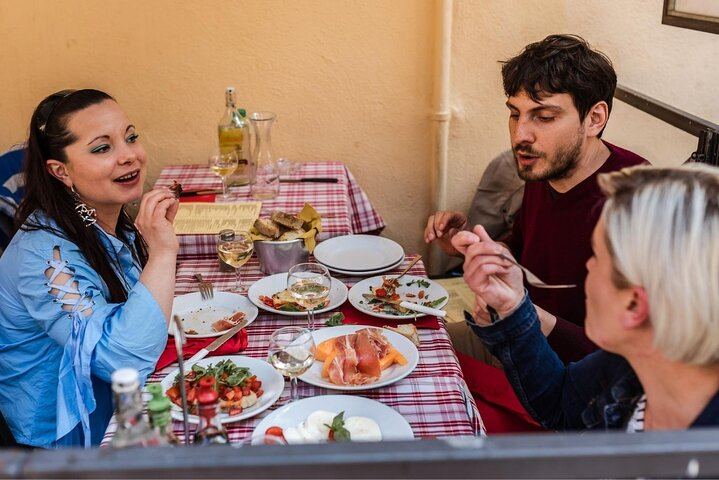 Degustación privada de vinos en Roma, con un anfitrión seleccionado especialmente para ti (5/6)