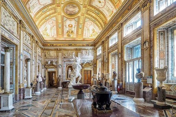 Borghese Gallery in Two Hours, with a Guide or an App