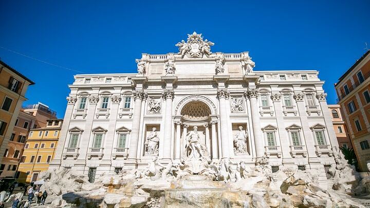 Exclusive Walking Tour of Rome - Trevi Fountain, Pantheon and Spanish Steps