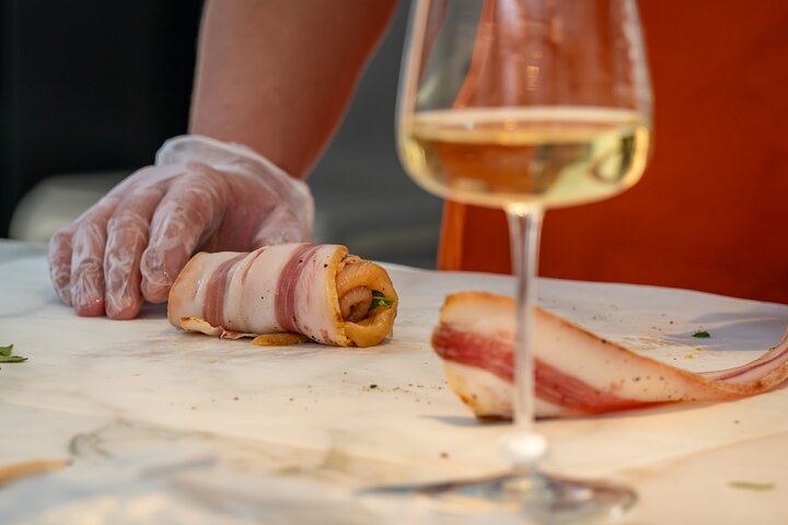 Farmer's Market Pasta And Tiramisu Masterclass with Italian Wine