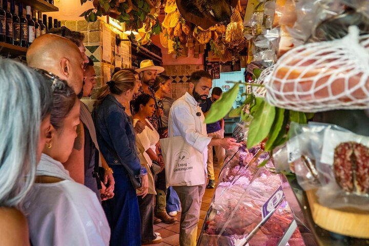Farmer's Market Pasta And Tiramisu Masterclass with Italian Wine