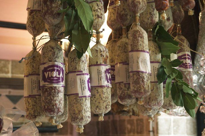 Farmers' Market Shopping with Cooking Class and Pasta Making