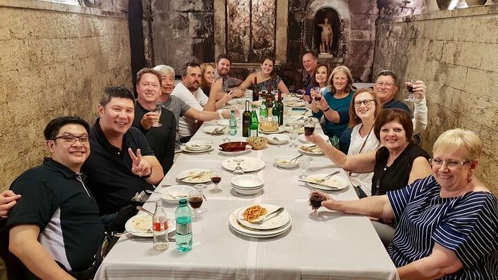 Food & Wine Tour