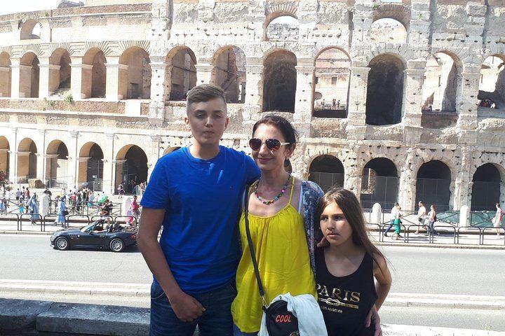 Full Day Best of Rome and the Catacomb - Private tour by car