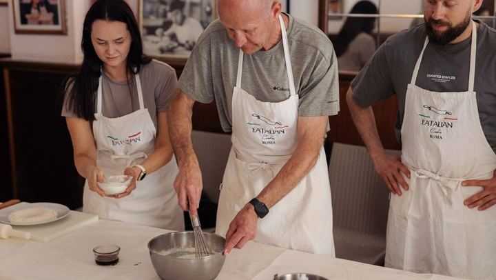 Gelato and Fettuccine Pasta Cooking Class in Rome Piazza Navona