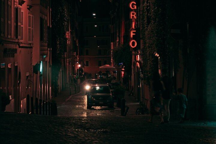 ghost and mystery night tour in rome