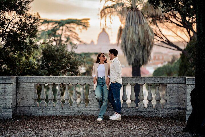 Golden hour romance with a view of Rome’s domes from Villa Borghese – timeless and cinematic
