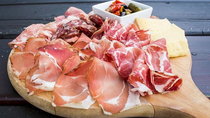 Half-Day Small Group Food and Wine Tasting Tour in Rome