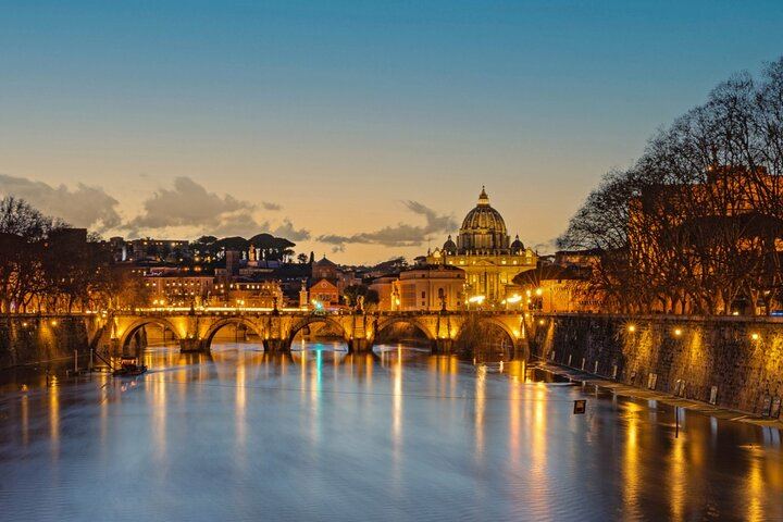 Haunted Rome & True Crime: Cenci Curse Exploration Game and Tour