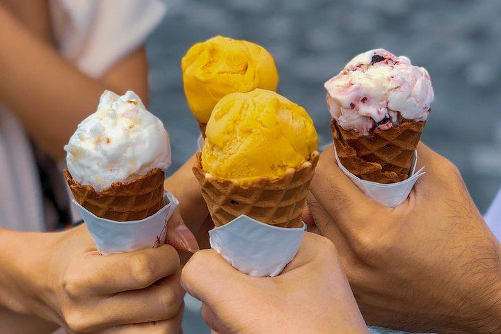 Heart of Rome Walking Tour with Gelato | Semi-Private and Private Options