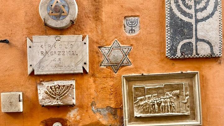 Highlights of Jewish Ghetto and Trastevere Walking Tour