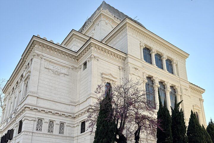 Highlights of Jewish Ghetto and Trastevere Walking Tour