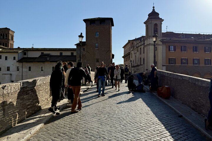 Highlights of Jewish Ghetto and Trastevere Walking Tour