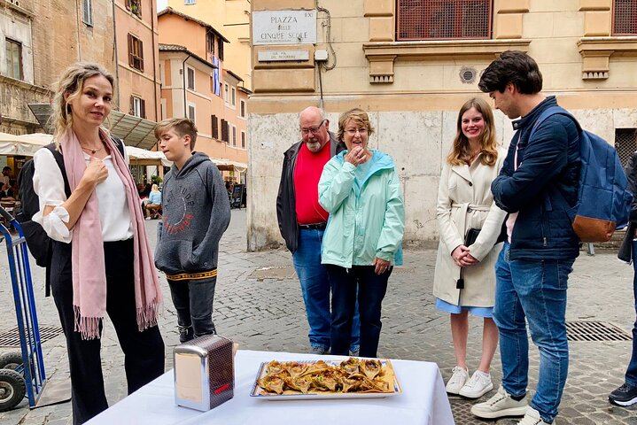 Jewish Ghetto and Campo Dè Fiori By Night Food, Wine and Sightseeing Tour