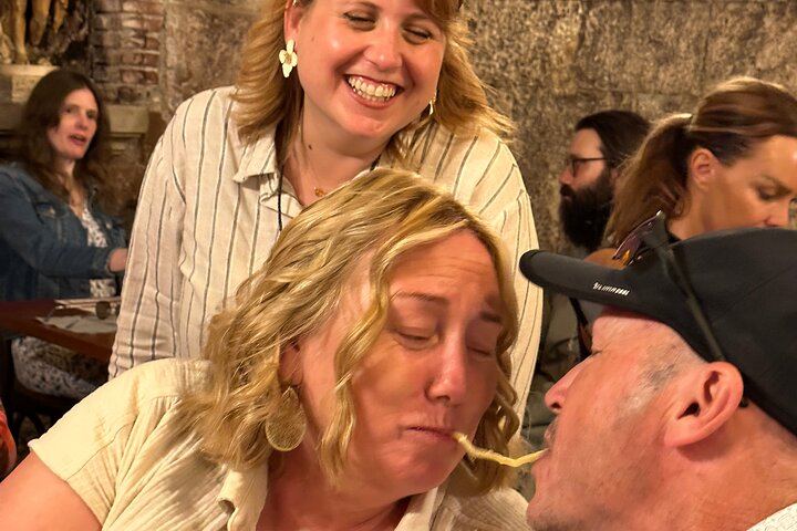 Jewish Ghetto & Piazza Navona: Food, Wine & Sightseeing Rome Tour