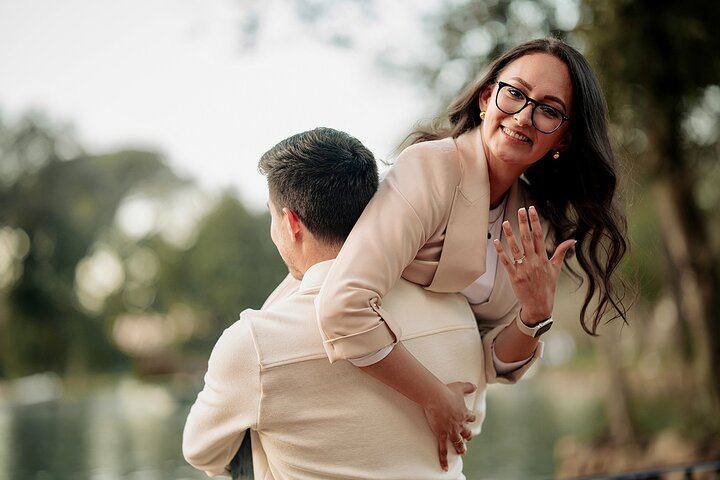 Joyful family moments in Rome’s most scenic park – laughter, hugs, and unforgettable memories