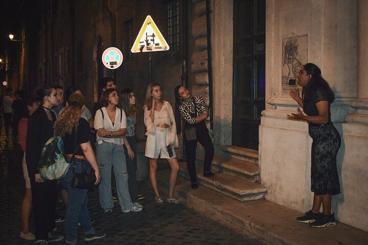 Mysterious Ghost Tour at Heart of Rome