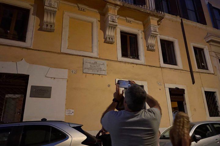 Mysterious Ghost Tour at Heart of Rome