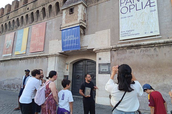 Mysterious Ghost Tour at Heart of Rome