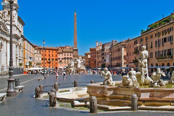 Navona square