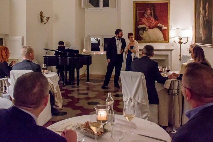 Opera Dinner: Dining to the Sounds of Opera in Pamphilij Palace