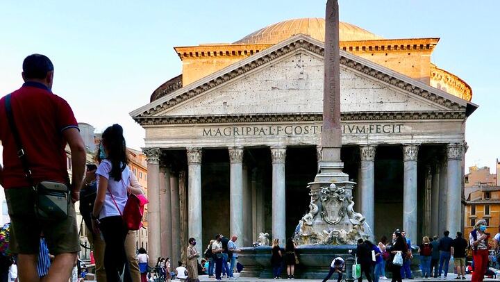 Pantheon Guided Tour with Optional Access to Hidden Areas