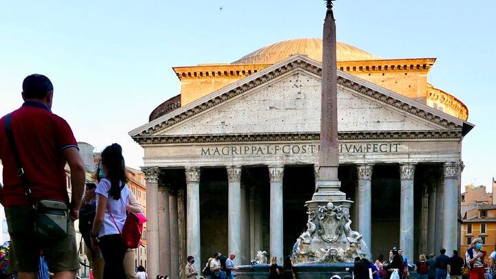 Pantheon Private Guided Tour with Ticket