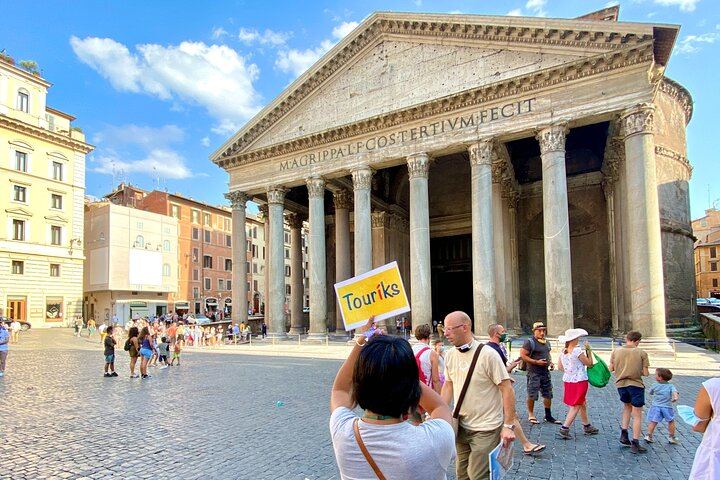 Pantheon Private Guided Tour with Ticket