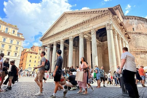 Pantheon Entry Ticket with a Host at Piazza Capranica and a Phone Audio Guide