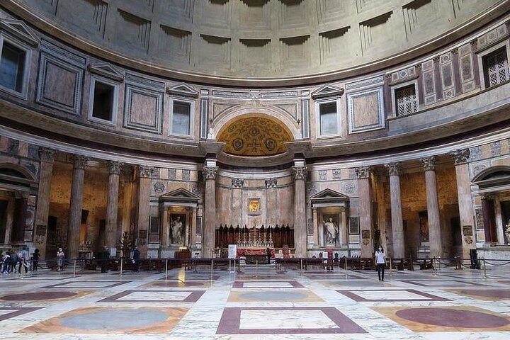 Rome: Pantheon Entry Experience with Digital Audio Guide