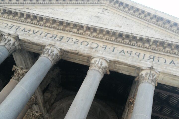 Pantheon: The Iconic Ancient Roman Temple – Semi-Private Tour