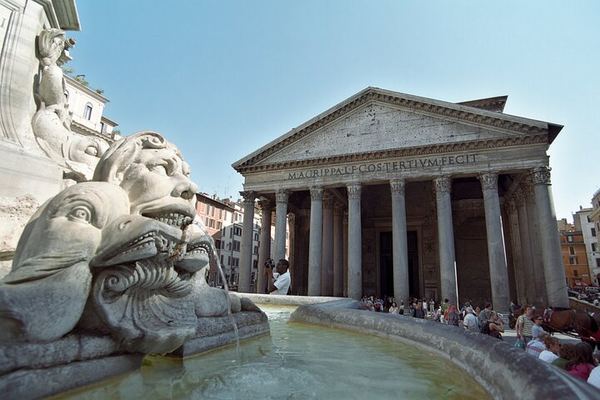 Pantheon Small-Group Tour Meeting by L'Antica Salumeria