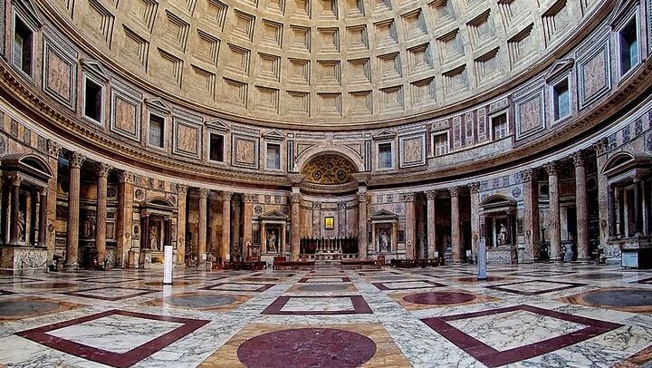 Pantheon visit with audioguide