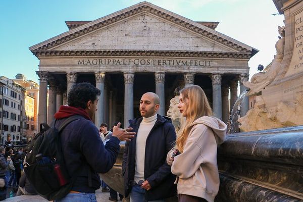 Rome Walk on the Families and Rivalries That Built the City