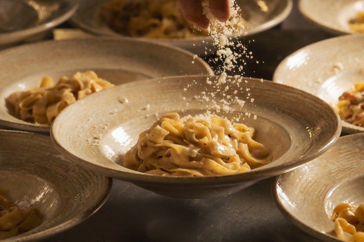 Pasta Cooking Class in Rome - Fettuccine Class in Piazza Navona