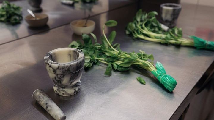 Pesto and Pasta Cooking Class in Rome City Center