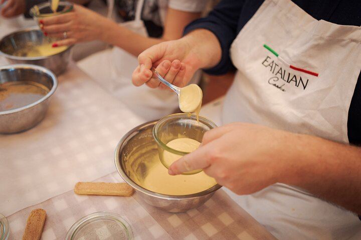 Pizza and Tiramisu Cooking Class in Rome, Piazza Navona