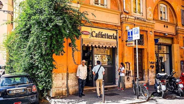 Private Rome Food Tour in Campo dei Fiori with 8+Tastings
