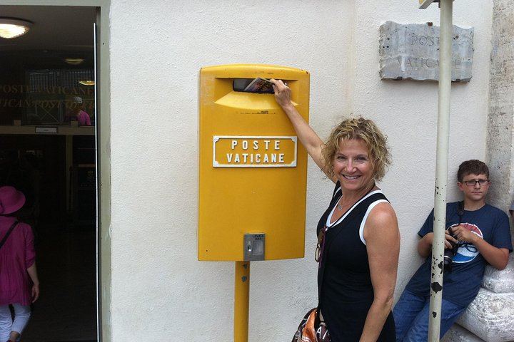 Private Walking Tour of the Squares and Fountains in Rome