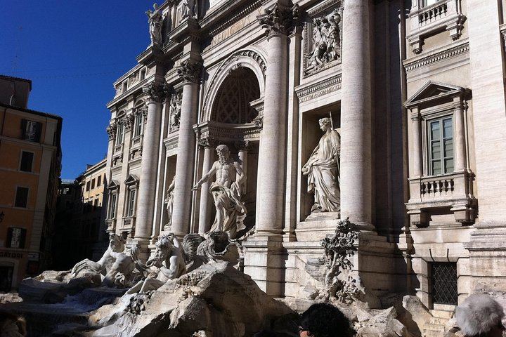 Private Walking Tour of the Squares and Fountains in Rome