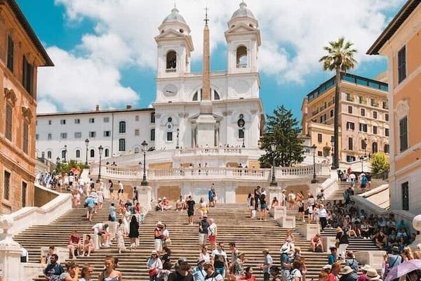 A Private Rome Walk Built Around You, Gelato Included